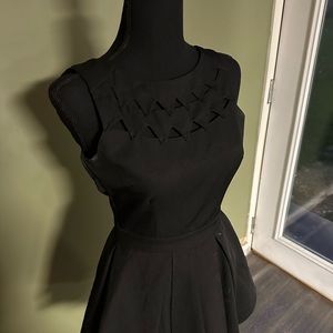 Size small cute little black dress